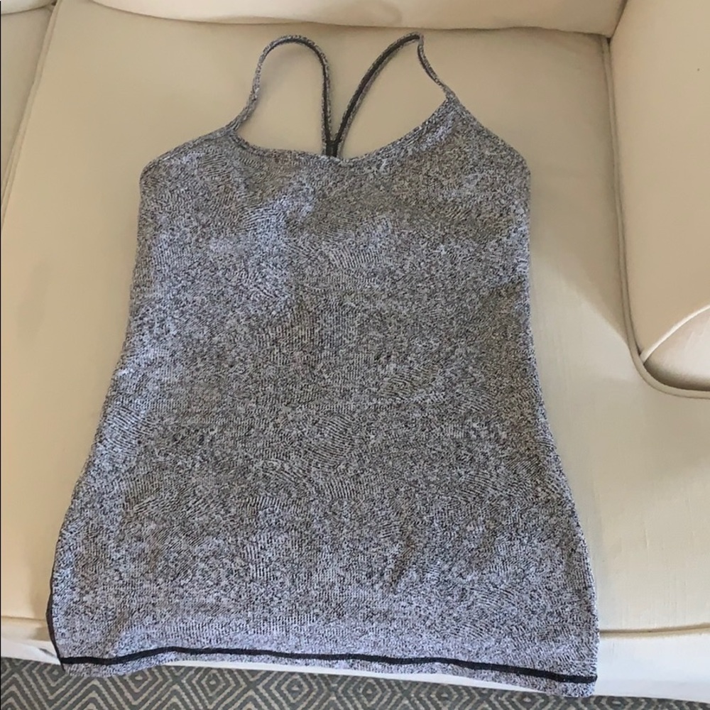 Lulu Lemon Power Y heather black and white tank